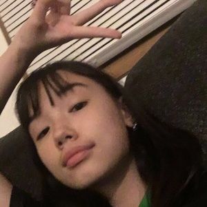 Meet your Posher, Bella